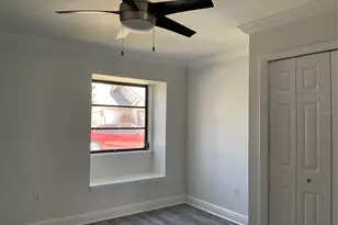 7861 Pine Trace Dr, Sarasota, FL 34243 - Photo 11