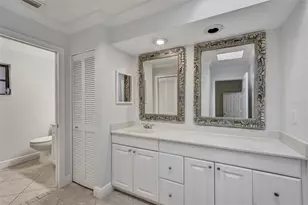 7861 Pine Trace Dr, Sarasota, FL 34243 - Photo 27