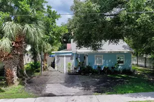 1569 7th St, Sarasota, FL 34236 - Photo 5