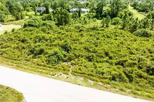 433 Long Ave S, Lehigh Acres, FL 33974 - Photo 9