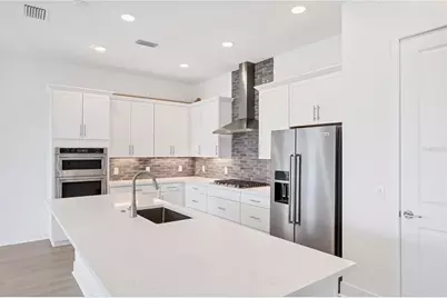 705 Anegada Lane, Sarasota, FL 34234 - Photo 13