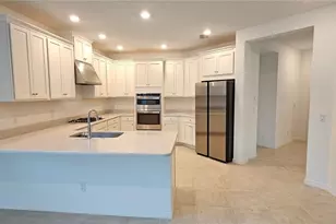 4233 Pond Brk Ct, Lakewood Ranch, FL 34211 - Photo 7