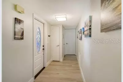 2607 Riverbluff Parkway #V145, Sarasota, FL 34231 - Photo 9