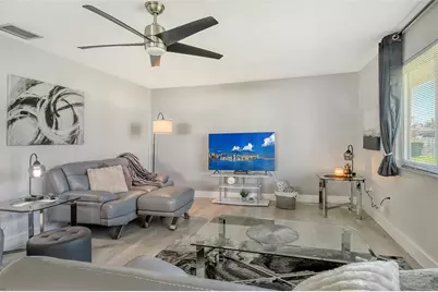 2607 Riverbluff Parkway #V145, Sarasota, FL 34231 - Photo 7