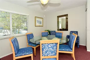 2607 Riverbluff Pkwy, Sarasota, FL 34231 - Photo 33