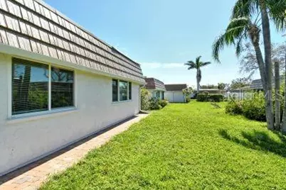 2607 Riverbluff Parkway #V145, Sarasota, FL 34231 - Photo 29