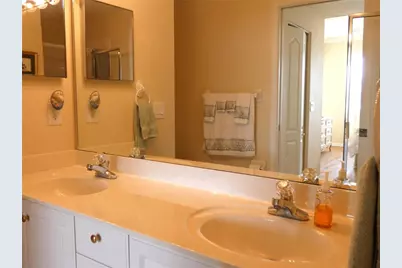 4639 Chapel Hill Drive #2912, Sarasota, FL 34238 - Photo 11