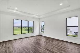 2477 Waterfront Cir, Sarasota, FL 34240 - Photo 19