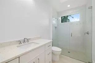4431 Camino Real, Sarasota, FL 34231 - Photo 45