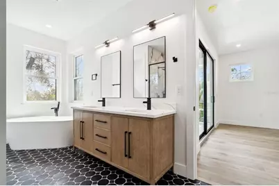 2318 Bay Street, Sarasota, FL 34237 - Photo 31