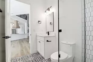 2318 Bay St, Sarasota, FL 34237 - Photo 21