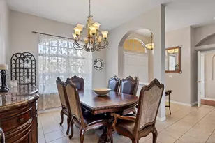 2921 Seasons Blvd, Sarasota, FL 34240 - Photo 9