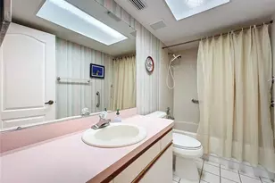 4382 Madeira Ct, Sarasota, FL 34233 - Photo 27