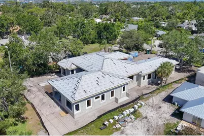 1802 Field Road, Sarasota, FL 34231 - Photo 9