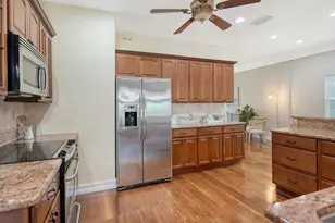 1789 Loma Linda St, Sarasota, FL 34239 - Photo 15