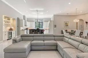 9291 Swaying Branch Rd, Sarasota, FL 34241 - Photo 11