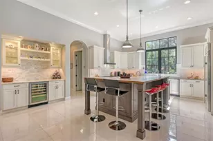 9291 Swaying Branch Rd, Sarasota, FL 34241 - Photo 13