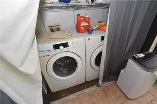 1617 Bayhouse Ct, Sarasota, FL 34231 - Photo 11