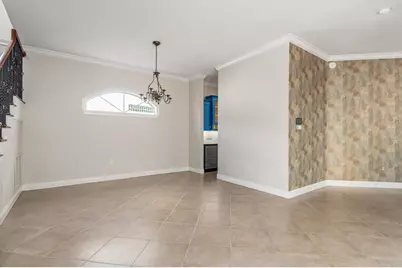 4561 Murcia Boulevard #13, Sarasota, FL 34238 - Photo 9