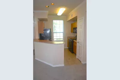 5701 Soldier Circle #104, Sarasota, FL 34233 - Photo 13