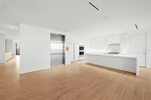 1561 Gulf of Mexico Dr, Longboat Key, FL 34228 - Photo 5