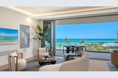 1561 Gulf Of Mexico Drive #403, Longboat Key, FL 34228 - Photo 7