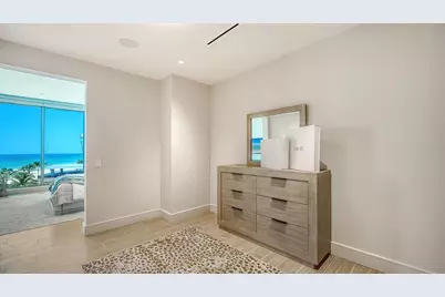 1561 Gulf Of Mexico Drive #403, Longboat Key, FL 34228 - Photo 35