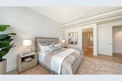 1561 Gulf Of Mexico Drive #403, Longboat Key, FL 34228 - Photo 31