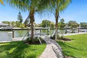 5910 Gulf of Mexico Dr, Longboat Key, FL 34228 - Photo 39