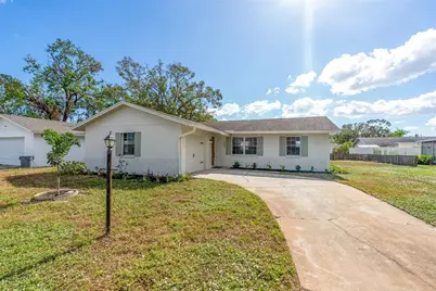 2809 20th Avenue W, Bradenton, FL 34205 - Photo 1