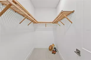 217 S Shade Ave, Sarasota, FL 34237 - Photo 27