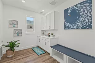 217 S Shade Ave, Sarasota, FL 34237 - Photo 55