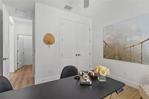 217 S Shade Ave, Sarasota, FL 34237 - Photo 29