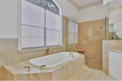 5331 Siesta Cove Drive, Sarasota, FL 34242 - Photo 13