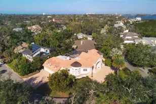 5331 Siesta Cove Dr, Sarasota, FL 34242 - Photo 1