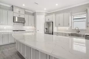 15625 San Lazzaro Ave, Bradenton, FL 34211 - Photo 17