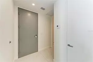 111 Golden Gate Point, Sarasota, FL 34236 - Photo 9