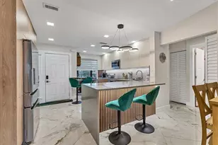 5611 Summerside Ln, Sarasota, FL 34231 - Photo 9