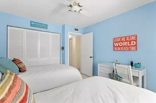 1519 Pelican Point Dr, Sarasota, FL 34231 - Photo 21