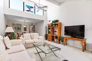 1519 Pelican Point Dr, Sarasota, FL 34231 - Photo 9