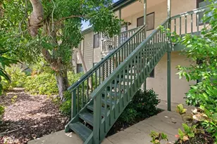 1519 Pelican Point Dr, Sarasota, FL 34231 - Photo 5