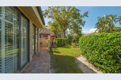 5239 Myrtle Wood, Sarasota, FL 34235 - Photo 35