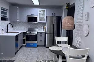 6304 Beechwood Ave, Sarasota, FL 34231 - Photo 13