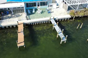 23 Seaside Ct, Holmes Beach, FL 34217 - Photo 17