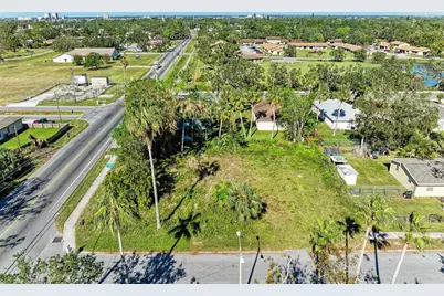 1307 15th Street E, Bradenton, FL 34208 - Photo 7