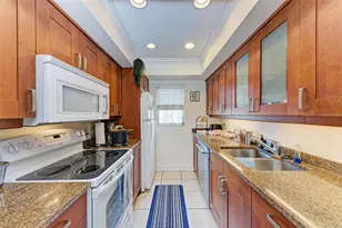 115 Tyler Dr, Sarasota, FL 34236 - Photo 11