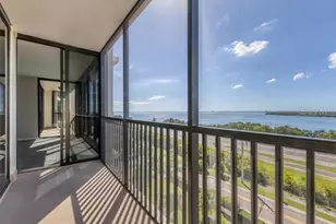 7100 Sunshine Skyway Ln S, Saint Petersburg, FL 33711 - Photo 29