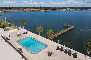 7100 Sunshine Skyway Ln S, Saint Petersburg, FL 33711 - Photo 47