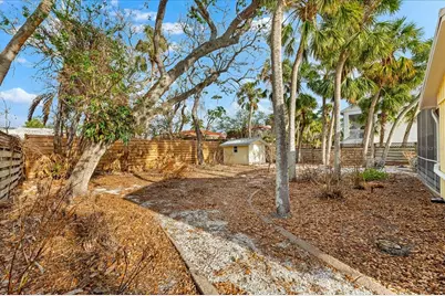 5019 Commonwealth Drive, Sarasota, FL 34242 - Photo 39