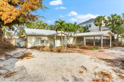 5019 Commonwealth Drive, Sarasota, FL 34242 - Photo 13